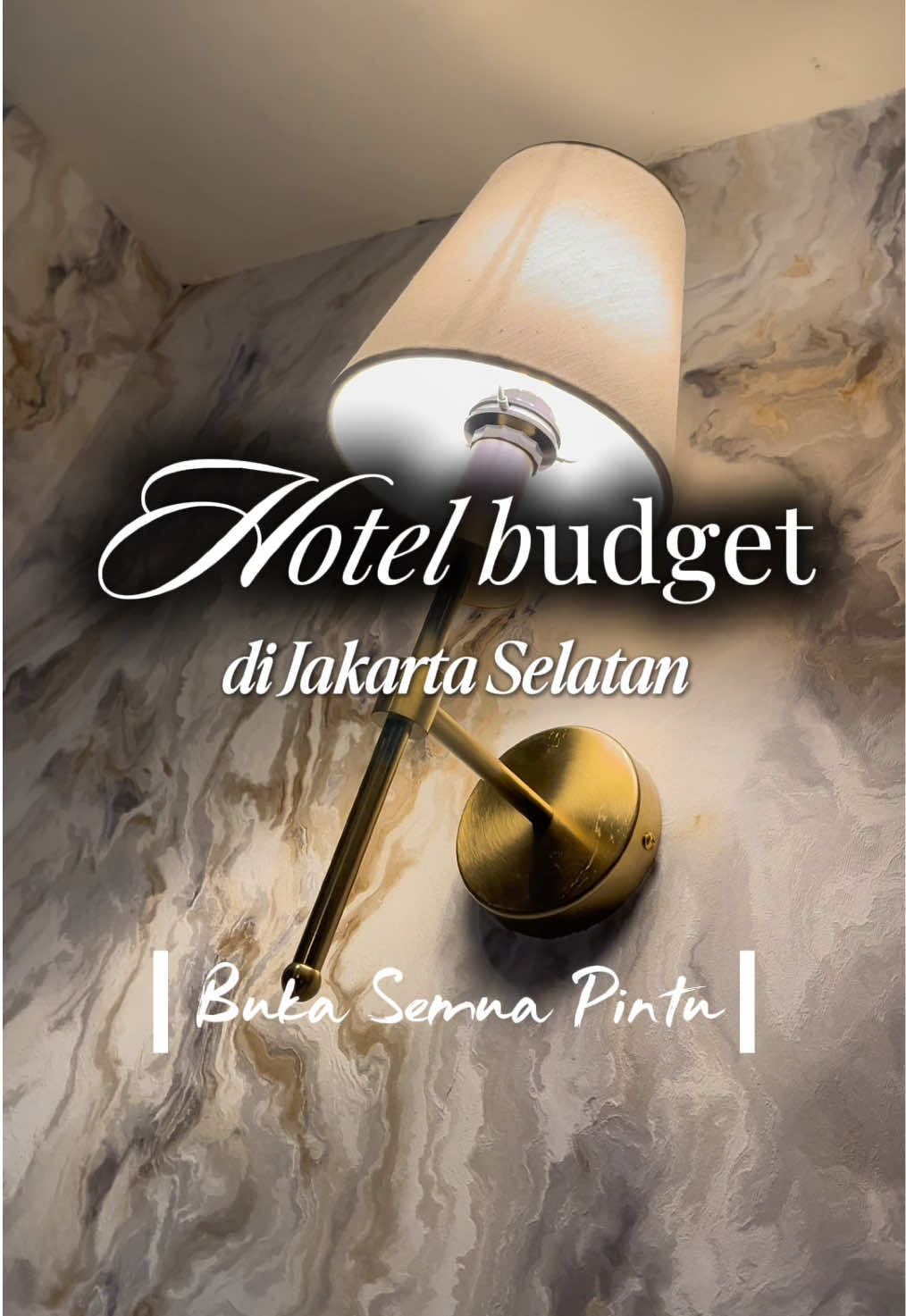 Ngga perlu jauh-jauh mau staycation hotel budget, di Jakarta Selatan ada nih namanya RedDoorz Plus @ Pondok Labu. Tempatnya strategis banget jadi bisa kesana kesini cari makan atau main ke mall bareng bestie🫶🏼 @RedDoorz Indonesia  #RedTravelers #bukasemuapintu #reddoorz #hotelbudget #jakartaselatan 