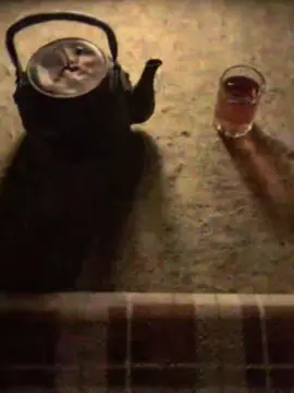 خذيت بعيونك غرامي وقفيت وقفت وراك الروح تتبع هواها