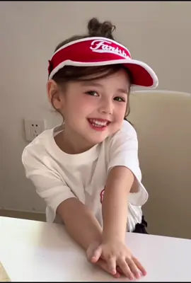 #艾妮莎宝宝头像 #anisha #babyeating #cutekid #fyp 