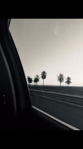 Todavía yo te espero… #fypシ゚viral #xybca #fypblancoynegro #robloxfyp #fypシ 