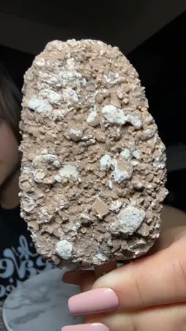 Omg omg!!! I finally got to eat it!!!! 😩😩 @TierritaComestible thank you Soo so much!!🥰🫶🏻#dirt #pregnancycravings #9monthspregnant 