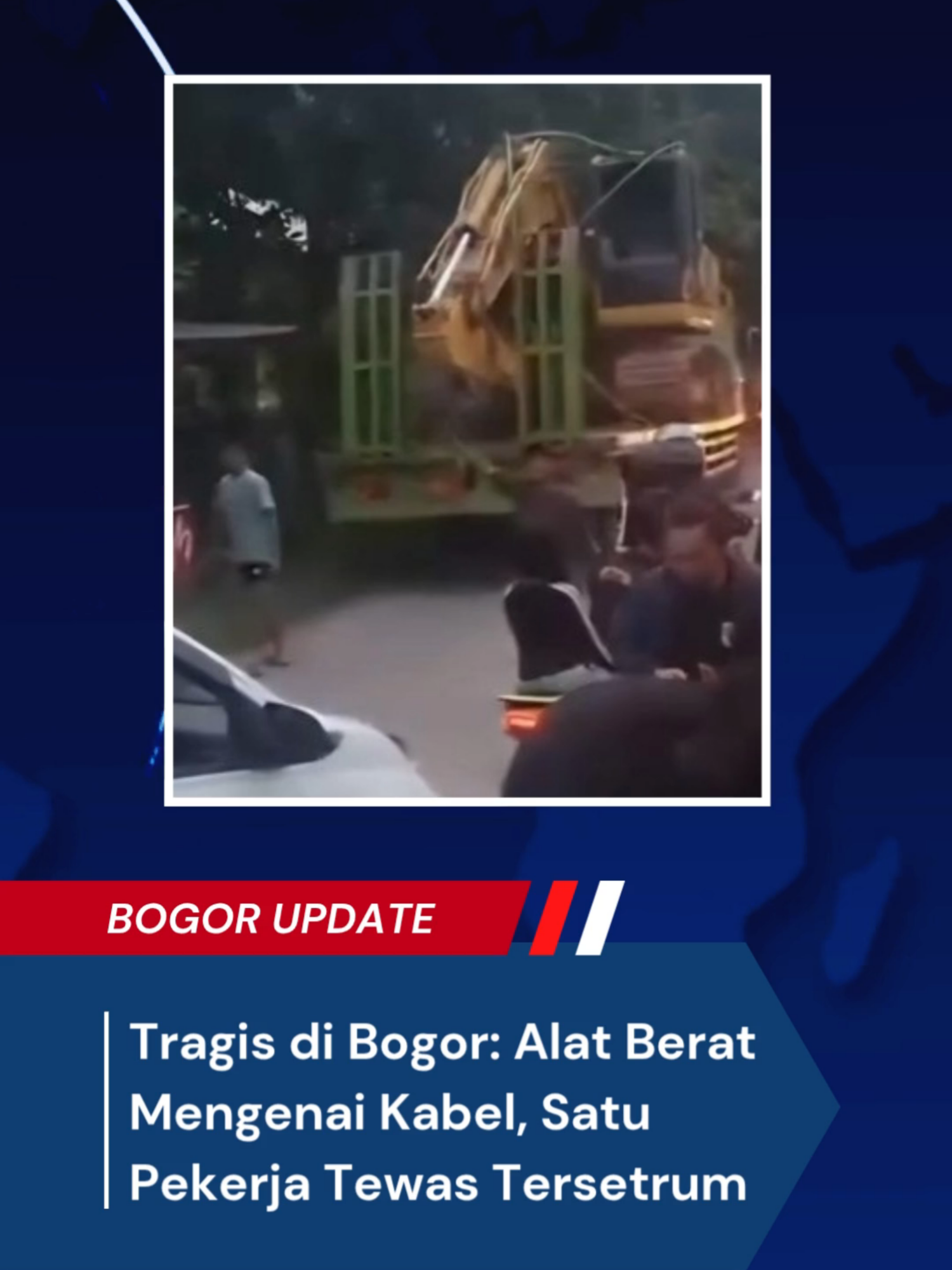 Tragedi di Sukamakmur, Bogor—dua orang tersetrum setelah alat berat yang diangkut truk tersangkut kabel listrik. Satu korban meninggal dunia, satu lainnya selamat. Polisi masih menyelidiki penyebab pasti insiden yang viral ini. 🚨🙏 Baca Selengkapnya : https://media-update.nht1.web.id/tragis-di-bogor-alat-berat-mengenai-kabel-satu-pekerja-tewas-tersetrum/ #Bogor #Sukamakmur #Kecelakaan #Tersetrum #AlatBerat #InsidenJalan #BeritaHarian #Viral #UpdateBogor