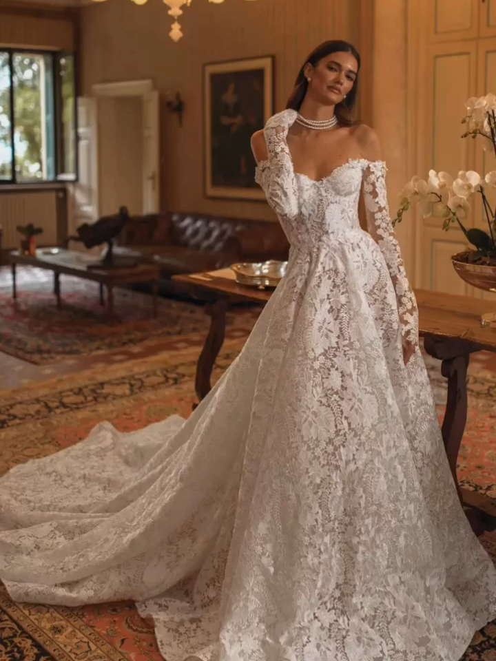 Inoava.com_Corset_Off_Shoulder_Long_Sleeve_Wedding_Dress@lnoavacom_$14599