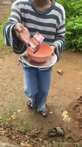 Tumben sekarang royal jajan nya @Vitmaker@Vitmaker.id