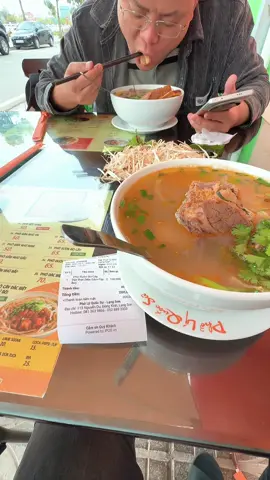Trải nghiệm phở Lý Quốc Sư tại Thành Phố Lạng Sơn cùng anh bạn Tung Quả 🤣🤣