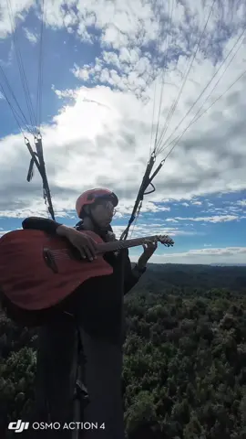 คนก็เพี้ยน สายก็เพี้ยน