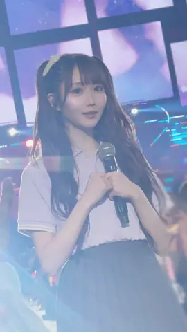 私の近くに来てくれた時は 江戸走りではなく、様子のおかしいキョロキョロみりにゃでした😂🐈❕ かわいい♡ #イコラブ #撮影可能  #大谷映美里 @大谷映美里  #イコラブ8周年ツアー  #おすすめ 