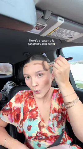 Cure my winter ugliest with one product 💅 @LYS Beauty #contour #lyscontourstick #tiktokshopblackfriday #tiktokshopcreatorpicks #winteruglies 