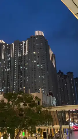 Central park 🥰 . #jakartamalamhari🤗  #jakartavibes💖  #fypシ゚ 