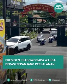 Presiden Prabowo Subianto tiba di  SMP Negeri 4 Kota Bekasi di Perumnas 1, Bekasi Selatan tepat pukul 10.46 WIB, Senin, 17 November 2025. Di sekolah itu, Prabowo melaunching smartboard dalam program pendidikan nasional. Prabowo berangkat ke sekolah dari komplek Yonif Mekanis 202 Tajimalela di Rawalumbu. Prabowo tiba di komplek TNI itu menggunakan helikopter. Lebih dari tiga heli mengantar rombongan dan mendarat di lapangan belakang. Sepanjang perjalanan dari Tajimalela-Jalan Siliwangi-Jalan Ahmad Yani-Jalan Sudirman sampai ke Perumnas 1, Presiden menyapa warga. Bersalaman maupun melambaikan tangan. Video @ardinsyh_11 @_septyan14 @mrzkahmatlbs #infobekasi #bekasi 