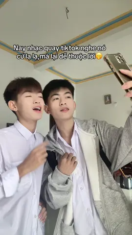 nó cứ lạ lạ vậy nhờ🫣@HG🦁Hoàng Tú🍀 @HG🦁Hoàng tuấn🍀 #hgaesinhdoi #tuantu8 #xuhuong #trendhot 