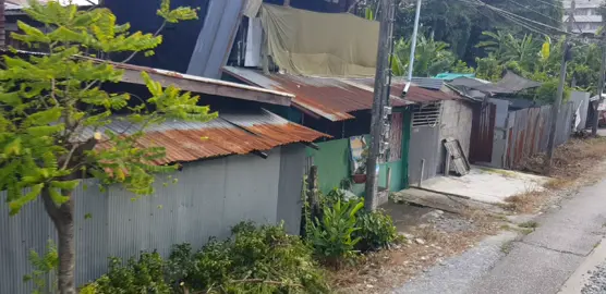 รู้สึกว่ารางหลีกดีกว่ารางหลีกประธานเสียอีก