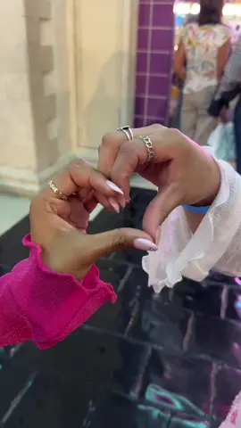 November besties 😗💕💋 #lasvegas @cec #scorpio & #sagittarius 