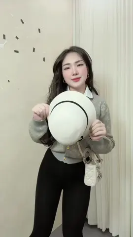 Mũ dạ mix đồ #xuhuongtiktok #thoitrangnu #vairal 