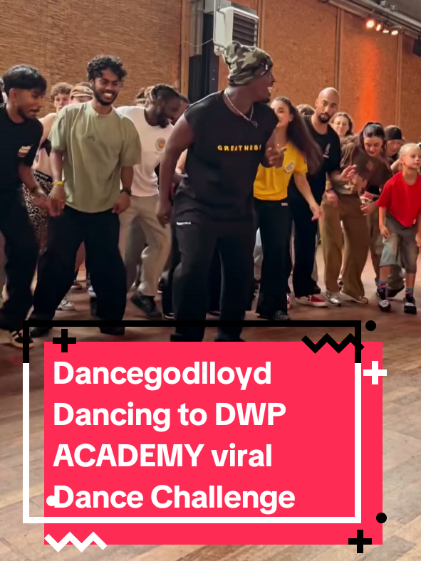 @DG viral dance performance w/ @ChampionRolie Kakalika Dance Challenge 🇬🇭🌍 #dancegodlloyd #danceperfomance #championrolie #dancechallenge #dwpacademy 