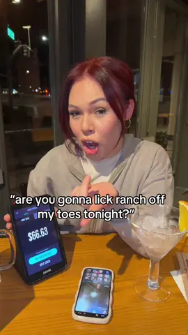 @victoriamellow 😭😭