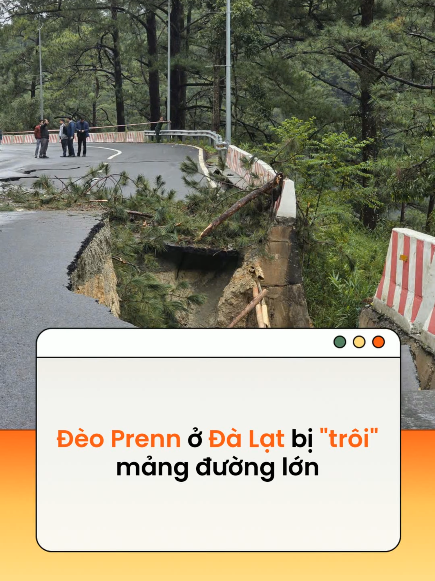 Trên đèo Prenn (phường Xuân Hương – Đà Lạt) xảy ra sạt lở làm trôi một phần mặt đường nên cơ quan chức năng đang cấm lưu thông #news #amm  Theo Người lao động