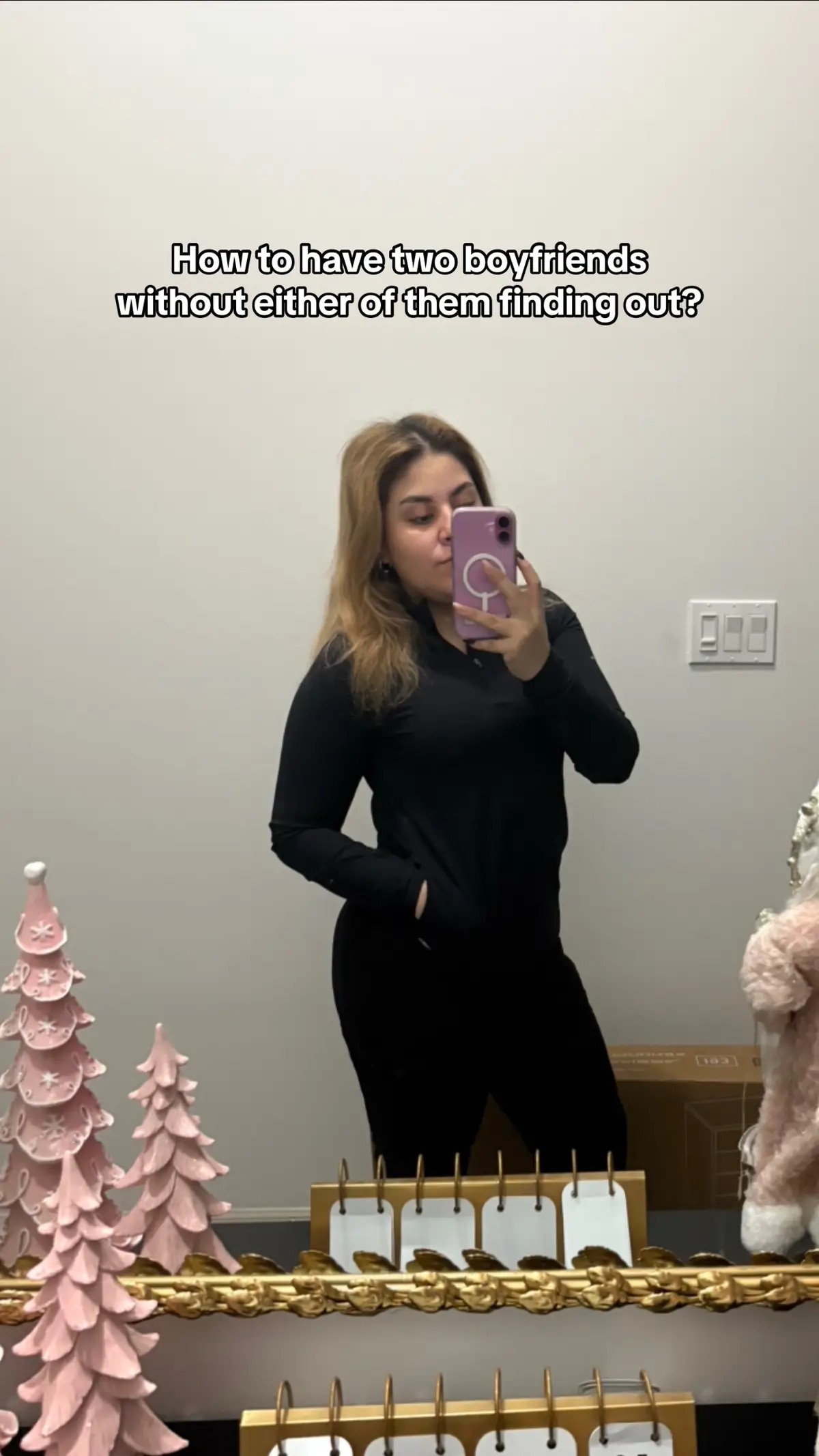 Why did you slide? 🤭🫣 #funny #nailtech #themoreyouknow #nailart #christmasnails 