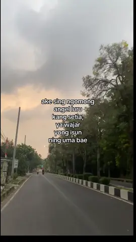 aku aja diruma terus #cirebonpride🏴‍☠️ #plumbonsadgirl #cirebon24jam 