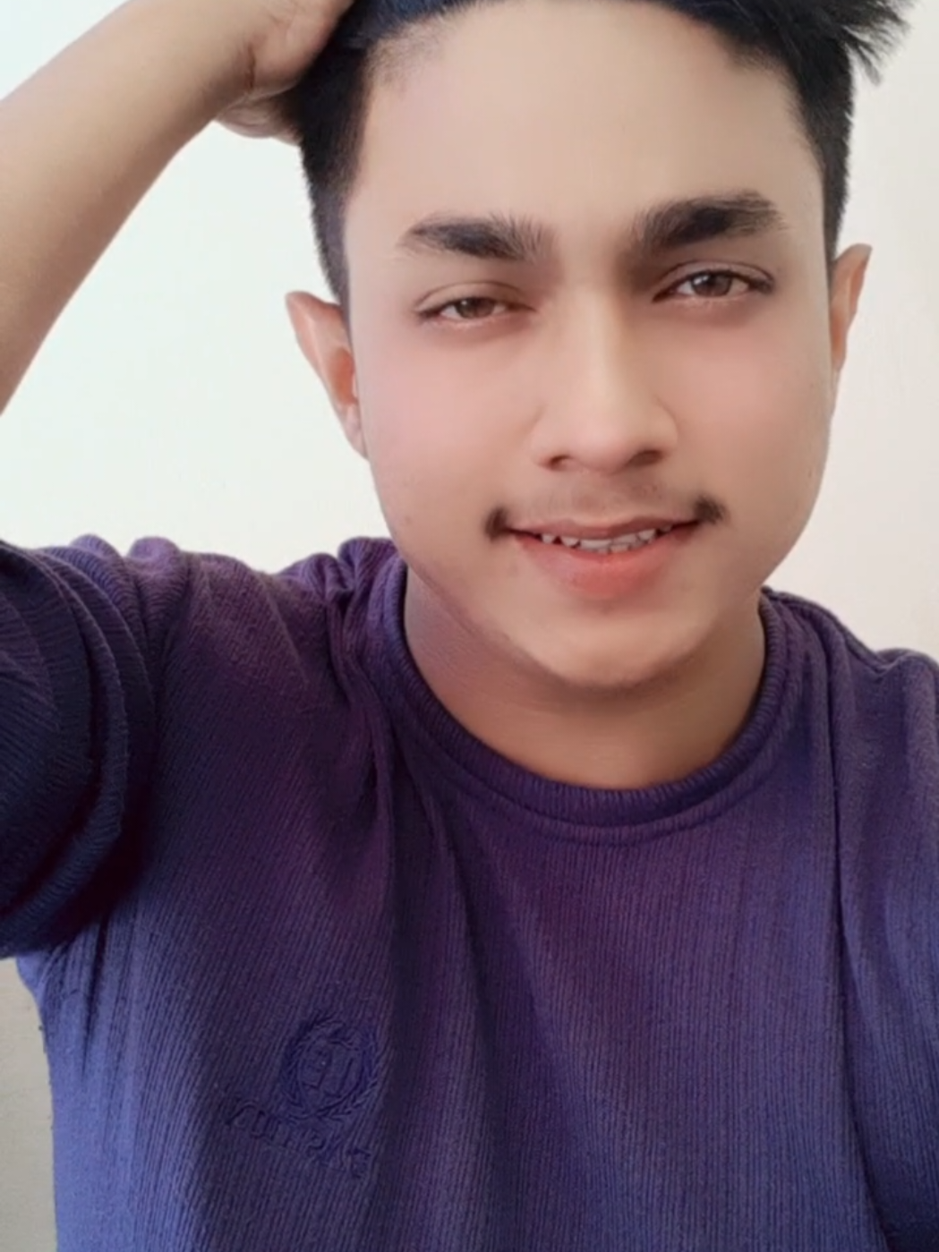 Zine laga hoon 👀✨