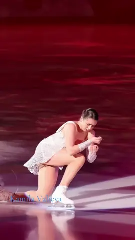 #kamilavalieva🇷🇺⛸🤍💙❤️ #teamrusia🇷🇺❤️ #⛸️💕🇷🇺 #patinajeartistico🇷🇺 