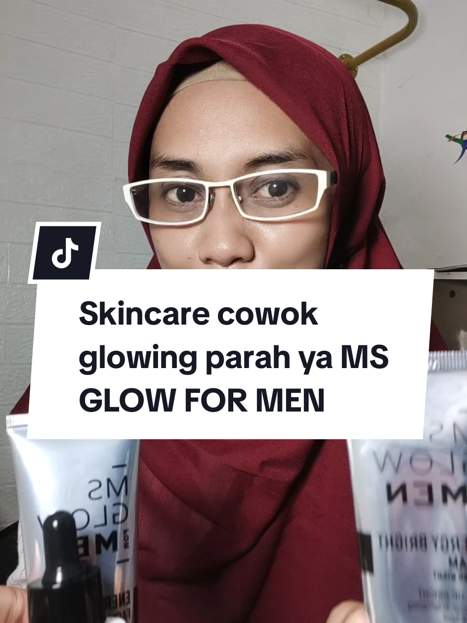 Para cowok harus cobain skincare mantul dari @msglowformenshop  Yang mau Glowing parah, rutin pakai skincare basic seriesnya. #sipalingaffiliate #skincareroutine #msglowskincareformen #skincarecowok #skincareroutine 