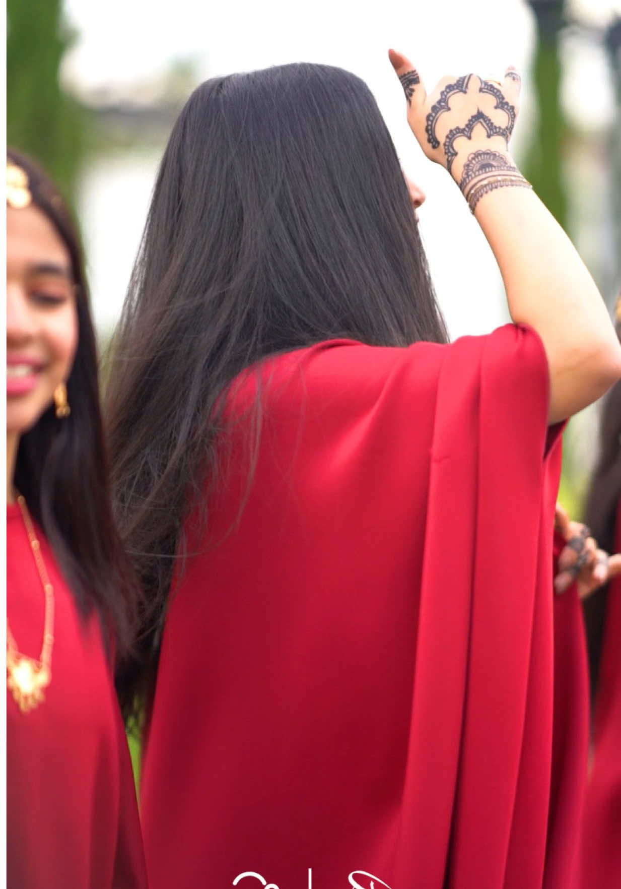 #الصينين_مالهم_حل😂😂  #تصويري #اليوم_الوطني_العماني #فن_الطبل_الظفاري #طبل_ظفاري @فرقة فراشات الطائف الاستعراضيه @o2 coffee 