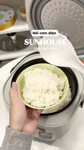 Nồi cơm điện SUNHOUSE nấu cơm nhanh chín , mềm dẻo thơm ngon , thiết kế đơn giản tiện lợi 🌟#noicomdien #noicomdiensunhouse #sunhouse #noicomdanang #bếp  