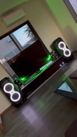 💃💙Everyday I’m shufflin💜💃 #JBL #partybox710 #NeonTrails #vibes 