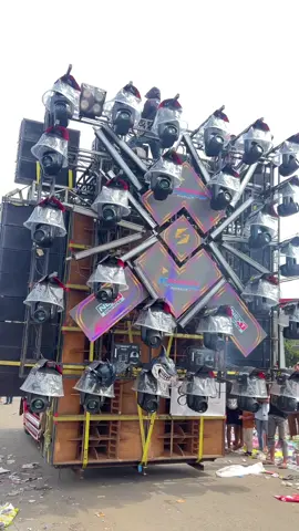 tjap sikil🦶🏼@RISWANDA (Mahardika) PRO AUDIO @RISWANDA PRO Audio Malang @yt:MahardikaJR🩴  @ʙᴀɴɢ ʀᴏʏ ᴏꜰꜰɪᴄɪᴀʟ @Andhii Marley Official✨️ @bonjolysn  #Pesonagondanglegi #riswanda #mahardika 