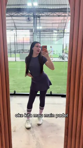 Outfit olahraga kece ngga harus terbuka dan ngga perlu mehong2 