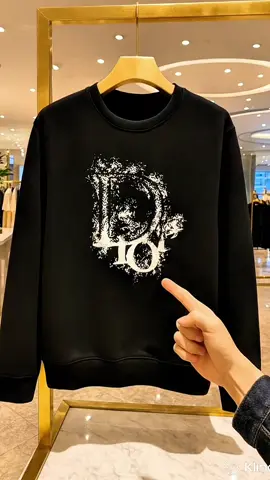 Hot bán nam và nữ cặp vợ chồng. #xuhuong #hottrend #tiktokawards #aoni #aothudong 