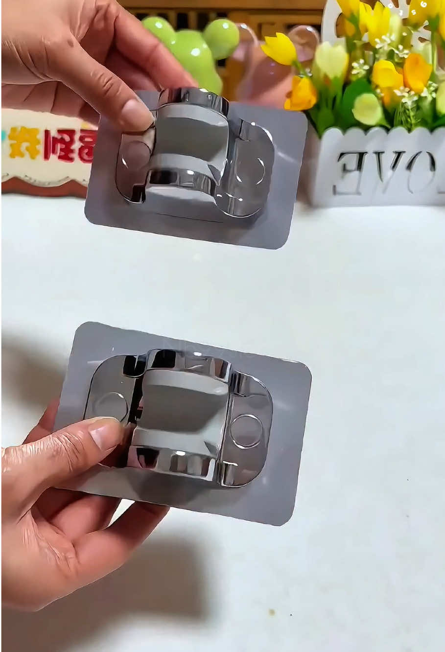 Giá đỡ vòi hoa sen dán tường nhà tắm #giadovoisen #giadovoisengantuong #giadovoihoasen #nb99store  #xuhuong 