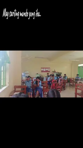 This is my biggest happy section, hinay hinay lang, minamahal kopa tong section natoh, just being honest ang saya nang section natoh.. May mga sarili silang mundo, meron din samin nila sarah,arisse,coleen,and khy, makukulit kami pero ang saya, sana yung papalit Dito sana alagaan nila tong section nato, ito yung section na pinaka favorite nang mga teacher.. Perfect section 2025-2026.. #trending #highlight #fyp 