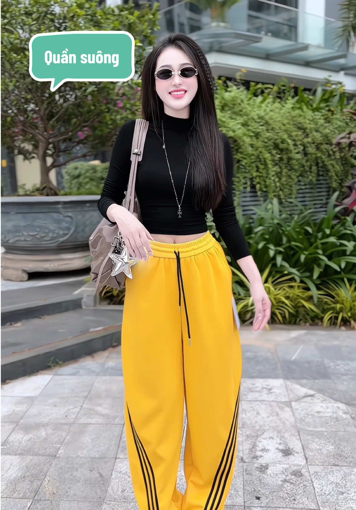 SARA - Quần Nỉ Ống Rộng Form To #thoitrangnu #thoitrang #quansuong #viral 