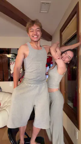 Vote JASONTHEWEEN and SAKURASHYMKO for STREAMER DUO OF THE YEAR 😎🔥