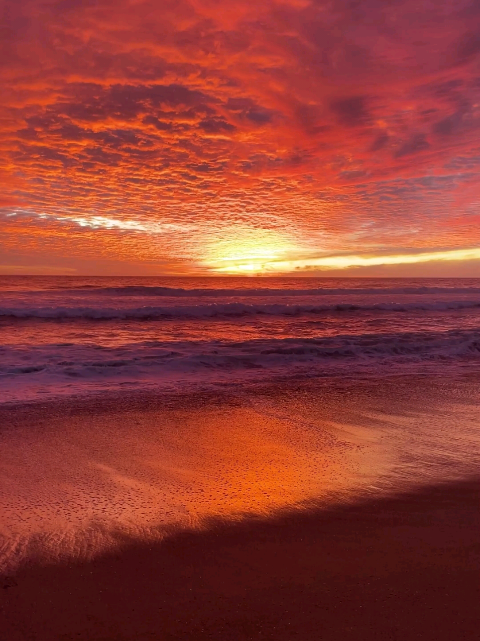 Chevrolet Impala 1967 года — это настоящая легенда американского автопрома и символ классической эпохи “muscle cars”. Особенно известна эта модель благодаря сериалу 