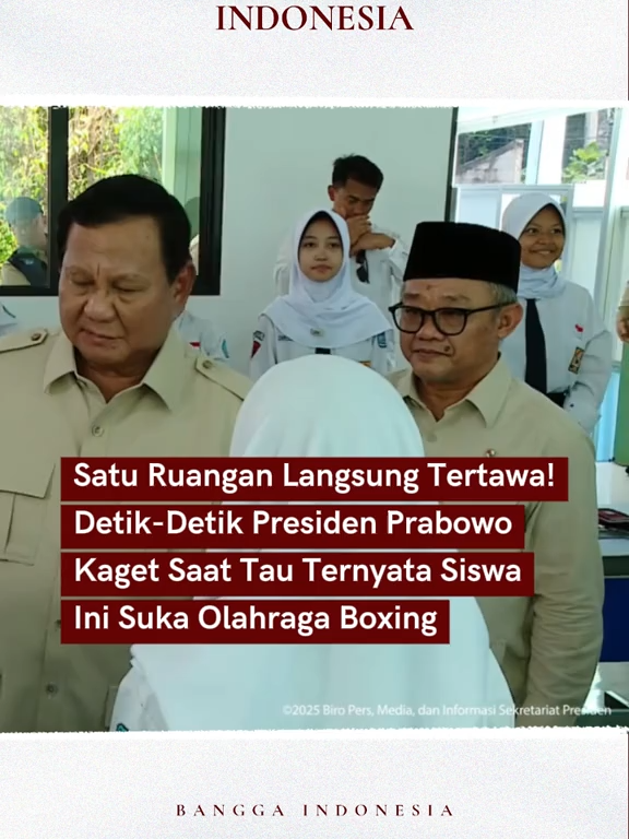 Langsung diajak main tinju sama Pak #Prabowo 😂❤️ #PresidenIndonesia #PrabowoSubianto #PresidenPrabowo #seskabteddyindrawijaya