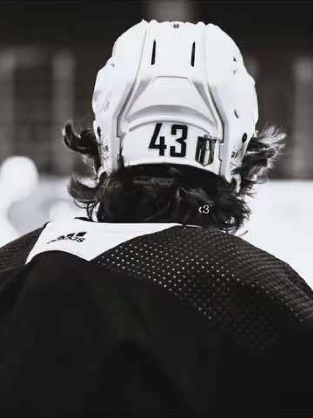 #QUINNHUGHES — i just discovered this song a week ago and it’s been on repeat ever since — #quinnhughesedit #canucks #NHL #fyp 