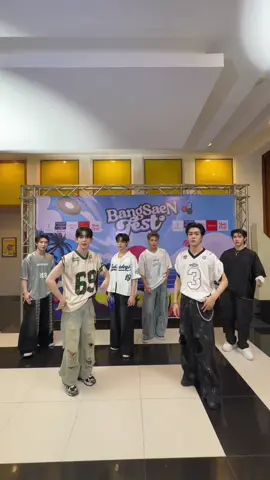 “อกหักเป็นเพื่อนเธอ (Beside You)” at Bangsaen Fest 2025 💙 DEXX 2ND SONG #BangsaenFest2025xDEXX #BangsaenFest2025_D2 #อกหักเป็นเพื่อนเธอChallenge #DEXXth #DMDMUSIC