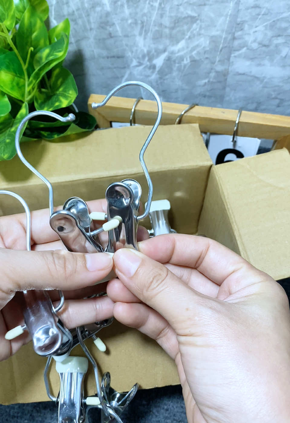 Combo 50 móc treo quần áo đa năng #emmigiadung #moctreoquanao #mocdanang #kepquanao #kepquanaoinox 