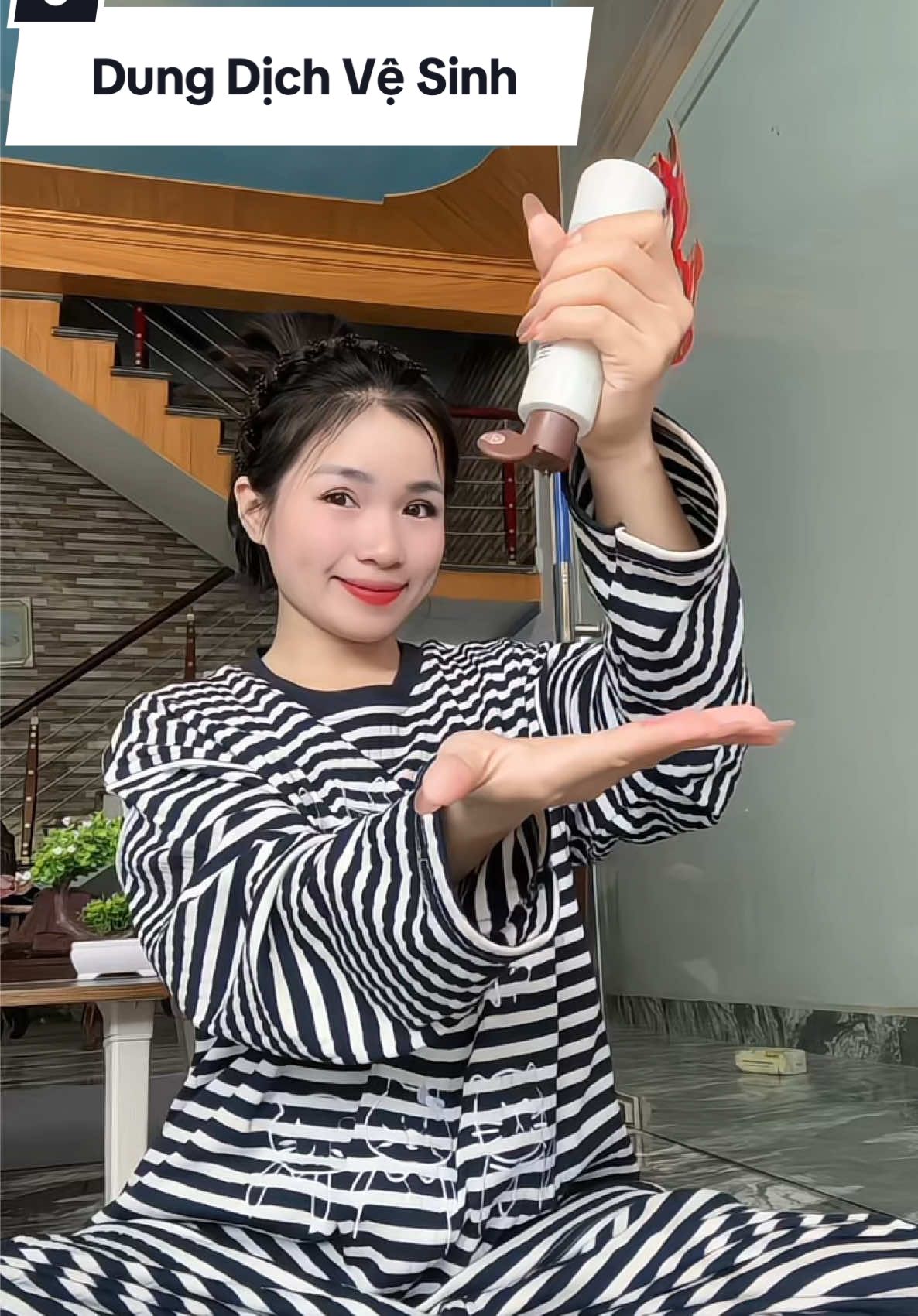 Chân ái cho những bà nào chem chép bị hôi , nấm ngứa có mùi luôn á , xài sướng lắm luôn #dungdichvesinh #dungdichvesinhphunu #oris #viemphukhoa #chamsocvungkindungcach 