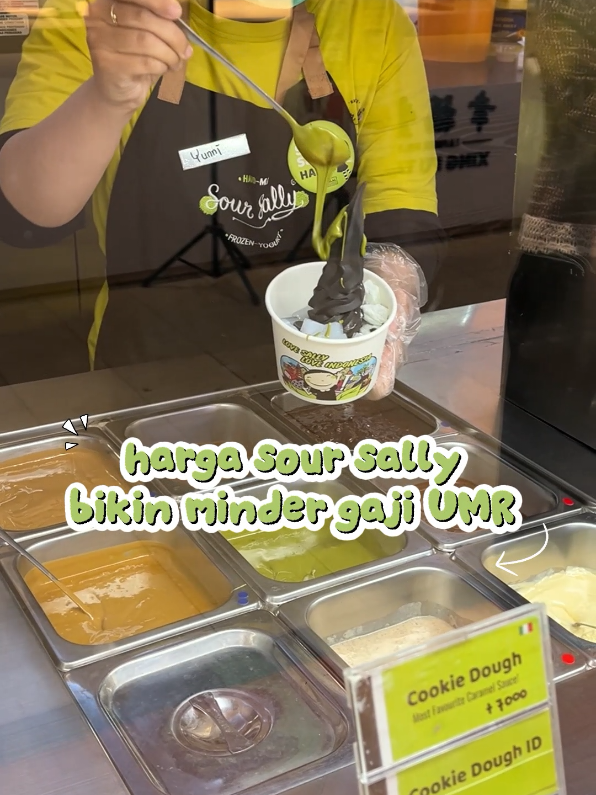 enak kali yaa ternyata kalo bisa jajan ini tiap Minggu 🤩 #meagohappytable #soursally #promomakanharian #promomakan1111 #yougurt 