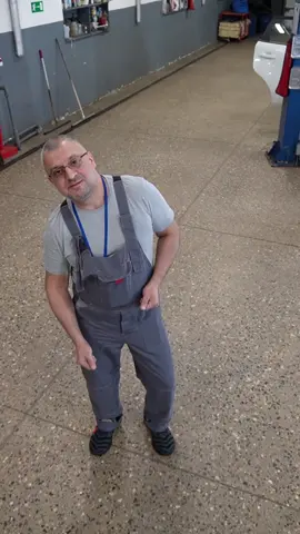 Начинаем понедельник с плюс вайбика  #автосервис #автослесарь #ремонт #машины #клиенты 