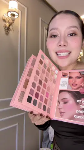 ເຊັດແຕ່ງຫນ້າຄົບເຊັດມາແລ້ວ