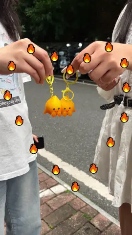 Yuk beli keychain sereal ini bareng teman-teman api api api # #api#mainan #gantungankunci #keychain #fyp