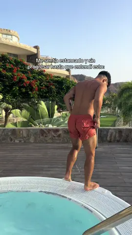 Tu conciencia es la voz de tu mejor versión  • • 🥇Si necesitas mi ayuda para lograr tu cambio en todas las áreas: físico, alimentación, mental, de hábitos y relaciones para transformar tu vida↪️Déjame al DM la palabra “CAMBIO”, estás a solo un paso de dejar tus miedos y llegar al siguiente nivel📥