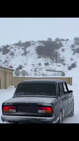 #kesfet tutuzdurun kesfeti #qaldırağ💛 #vaz2107 #fypシ゚ #kesfetbeniöneçıkart #kesfetteyiz #azelowstylebaku😍🇦🇿 