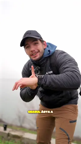 Deci Garmin Fenix 8 Pro MicroLED a schimbat modul in care eu percep O ZI din viata mea! Ca extra note nementionat, ieri dupa ce am terminat antrenamentul mi-a zis la final de cate ore de recovery/repaus am nevoie bazat pe cat de intens a fost antrenamentul.  Sunt multe lucruri pe care nu le-am mentionat pentru ca e foarte multa informatie. Nu e minciuna ca fac parte din ecosistemul Apple cu toata fiinta mea dar Garmin imi ofera incredibil de multa informatie legata de ziua mea si ORICE activitate pe care o fac astfel incat, I NEED IT IN MY LIFE NOW. De altfel este CEL mai luminos ceas de pe piata cu 4,500 nits. Acest video NU este un parteneriat platit. Toate opiniile imi apartin.