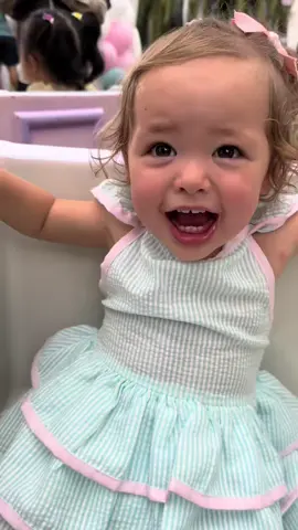 How did i make it this far?? Semua berkat kamari.. kalo ga karna kamari mama gaakan kuat